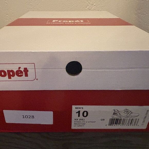 NEW Propet Men's Gray White Stability X Strap Sneaker Men's SZ 10XX 5E - 1028 - Picture 2 of 6